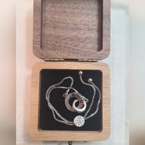 Sterling Silver Adjustable Bracelet with Blue Crystals 💙🩵